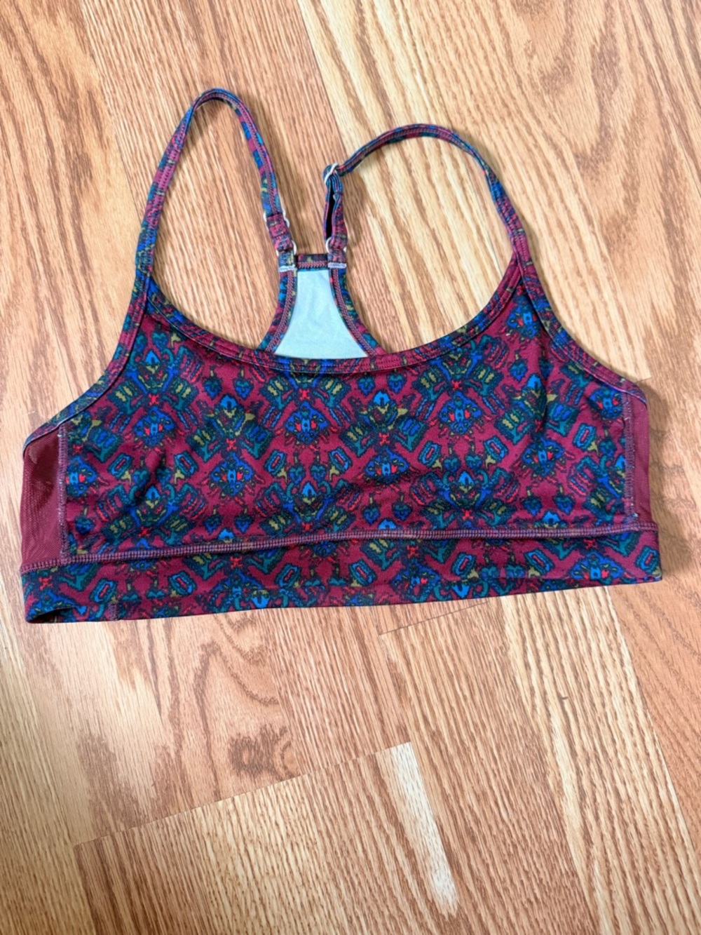 Patterned Racerback Sports Bra - Red & Blue